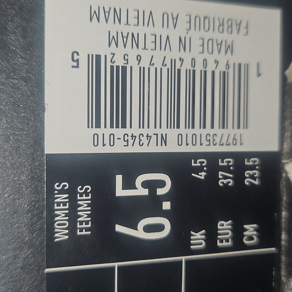 Sorel Harlow Lace Cozy Black Boots NIB - Picture 14 of 16